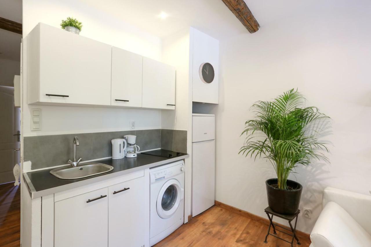 Gregbnb - T2 Cosy Et Design - Parking Inclus - Wifi - 15Min Gare Toulon Bagian luar foto