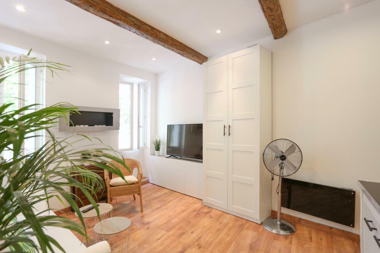 Gregbnb - T2 Cosy Et Design - Parking Inclus - Wifi - 15Min Gare Toulon Bagian luar foto
